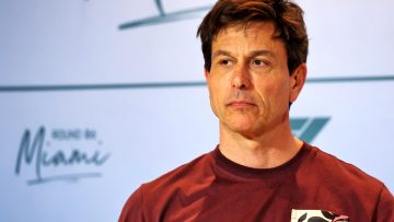 Toto Wolff fires Red Bull 'panicked' criticism after pit lane scare